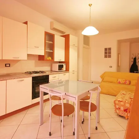Italianway - Europa 29 - Trilocale Manhattan Apartman Loano