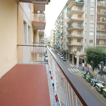 Apartman Italianway - Europa 29 - Trilocale Manhattan